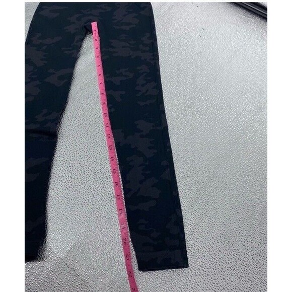 Spanx Size S Look At Me Now Camo Printed Seamless Crop Cropped Leggings - Picture 11 of 13